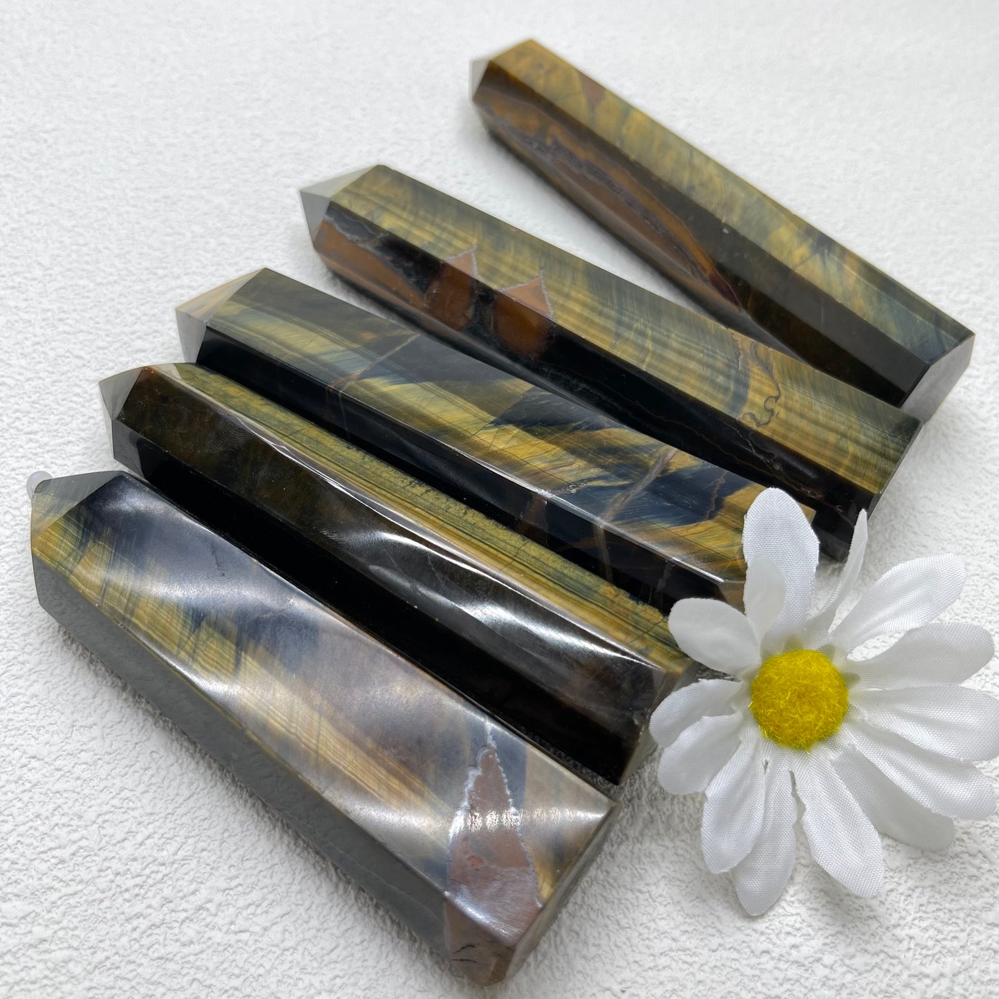 Blue Tiger Eye Point