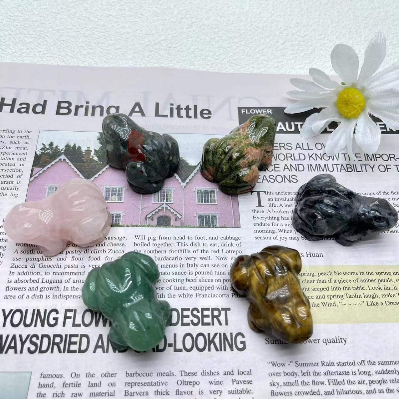 Frog Carving Africa Blood,Yellow Tiger Eye,Green Aventurine,Set of 2
