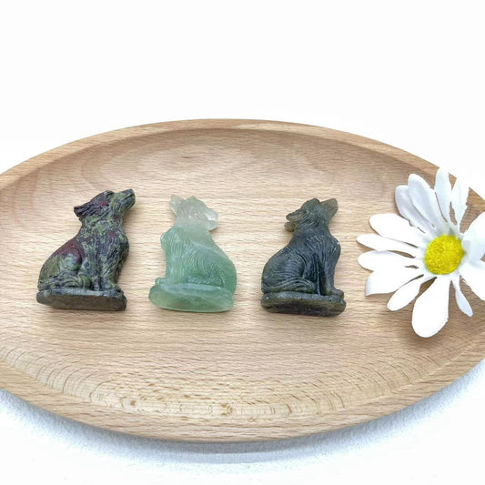 Wolf Carving ,Dragon Blood,Dream Amethyst,Fluorite,Labradorite, Set of 1